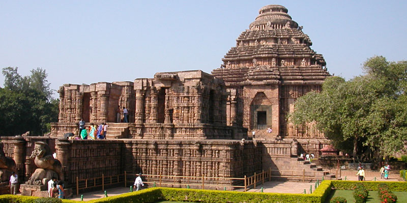 Bhubaneswar, Konark and Puri Tour